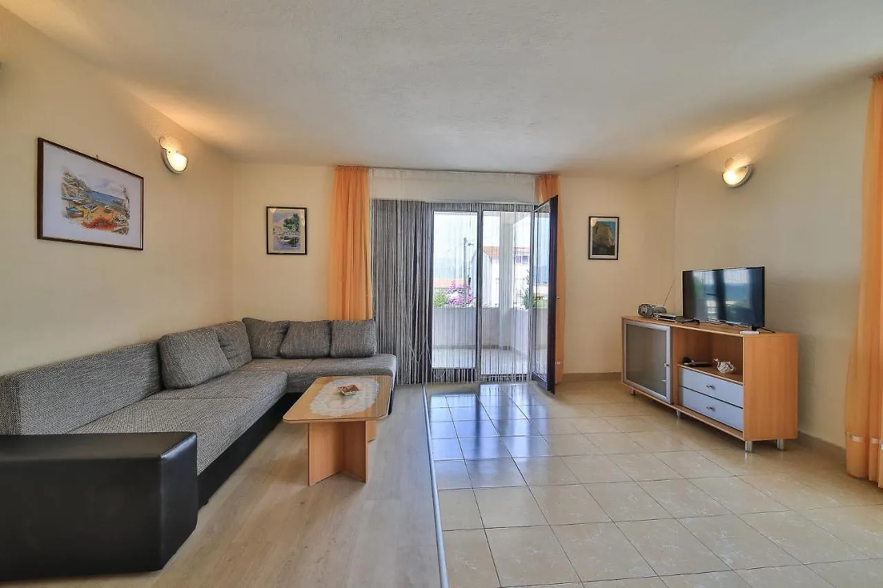 Holiday Home Sego Slatine