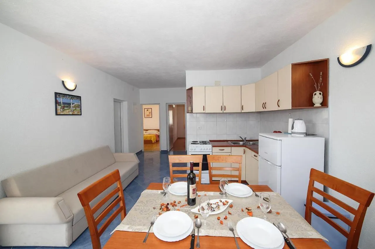 Holiday Home Sego Slatine
